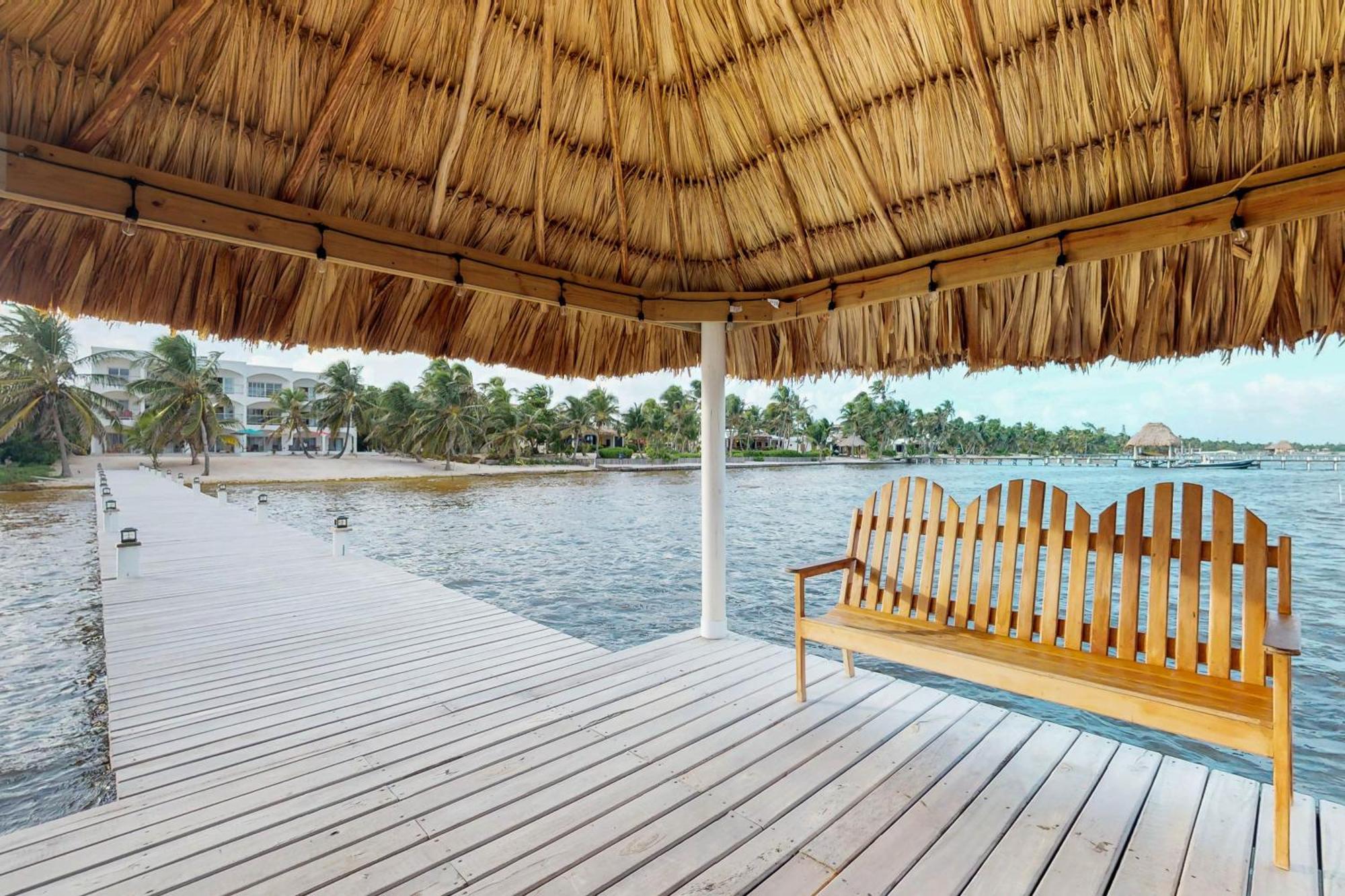 Blue Water Beach Villas San Pedro  Rom bilde