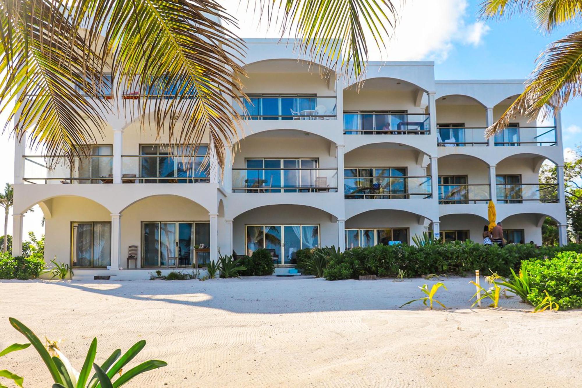 Blue Water Beach Villas San Pedro  Rom bilde