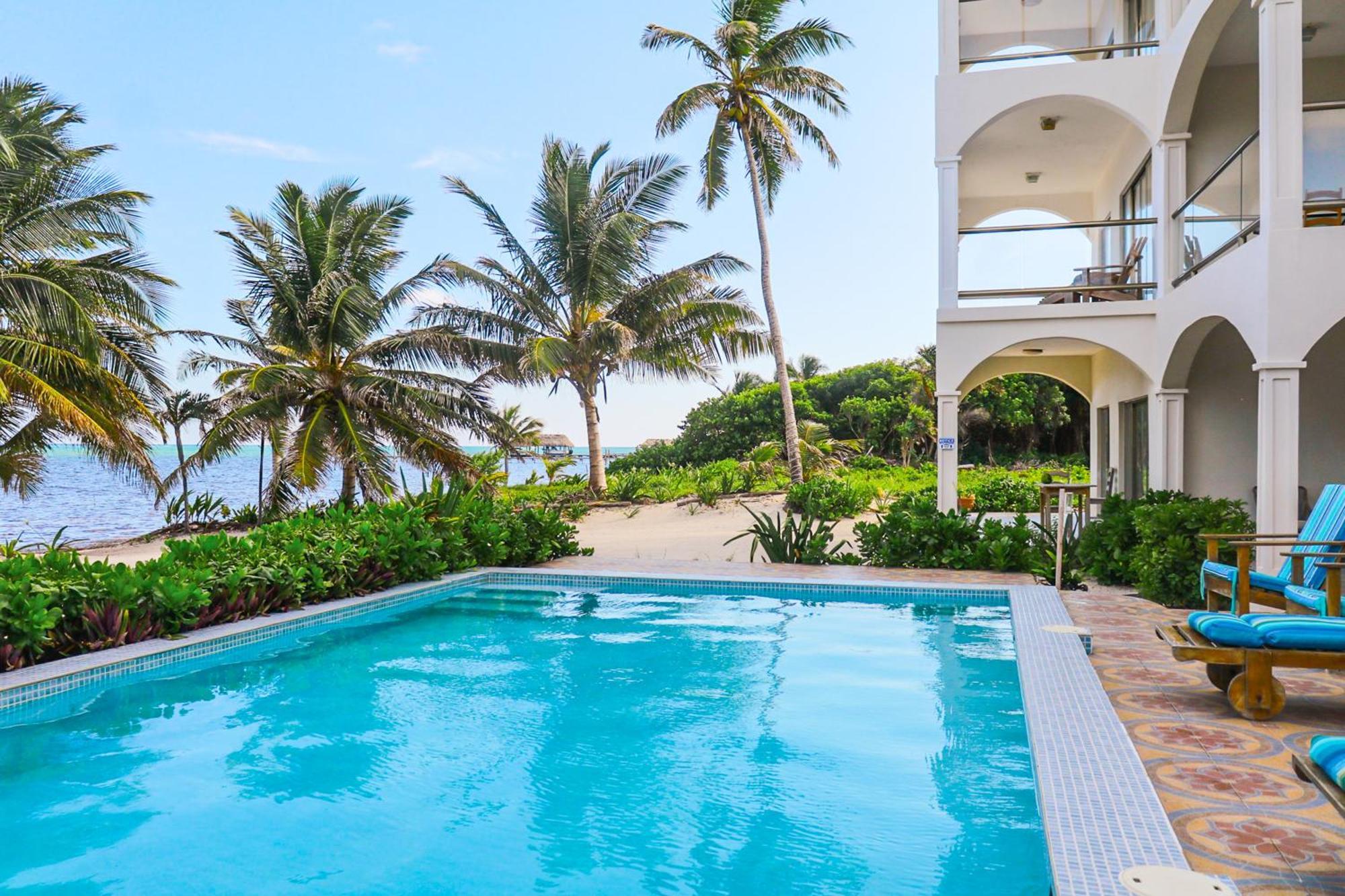 Blue Water Beach Villas San Pedro  Rom bilde