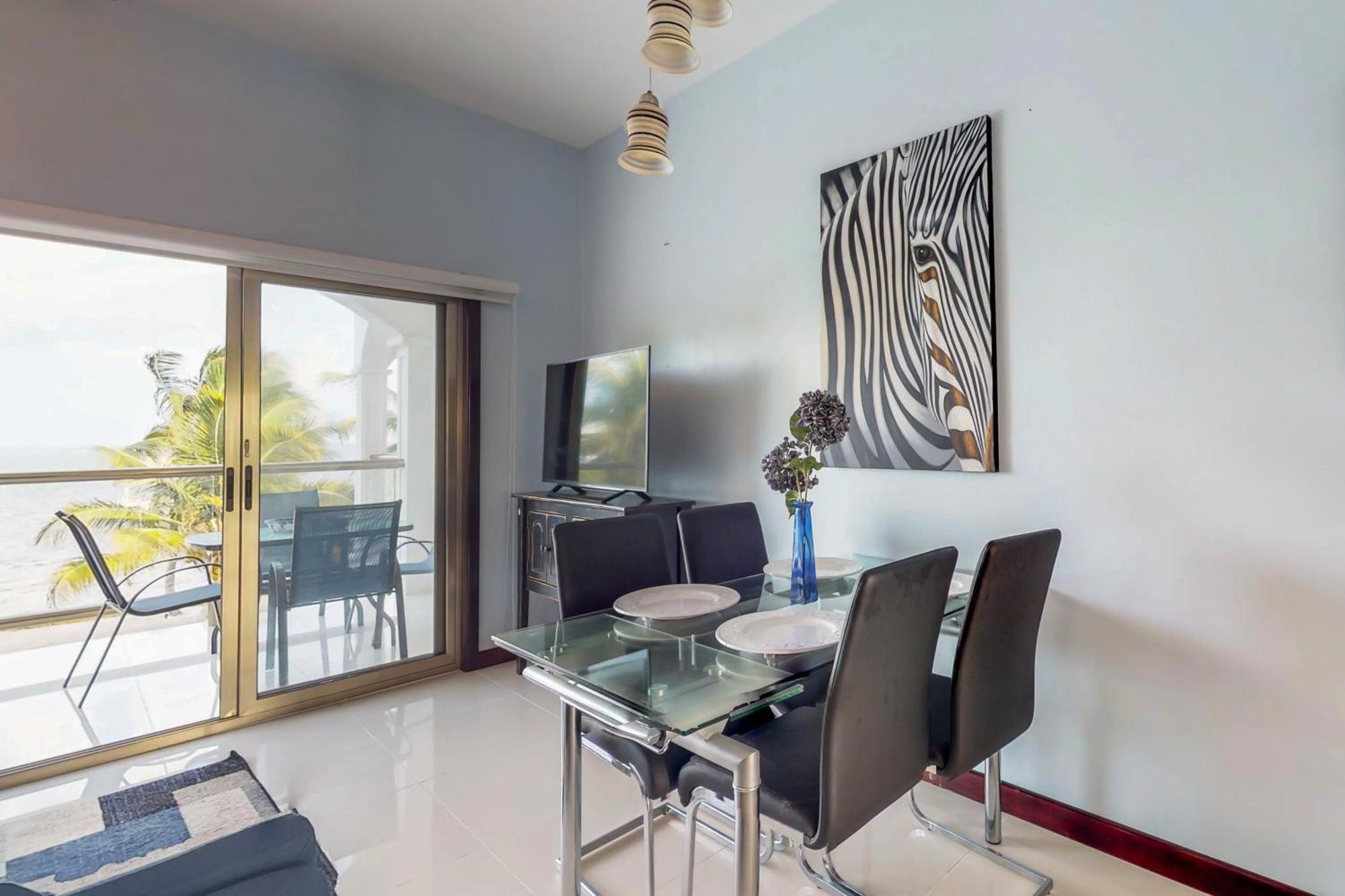 Blue Water Beach Villas San Pedro  Rom bilde